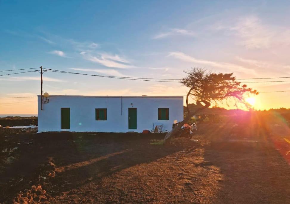 Estudio Con Bano Privado Orzola Exteriör bild
